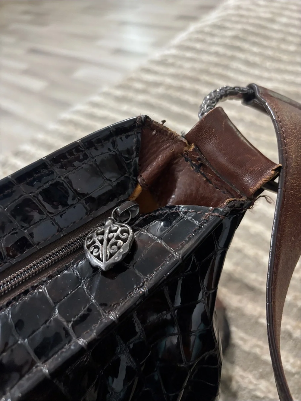 Brighton Croc- Embossed Glossed Dark Brown Large‎ Ring Leather Shoulder Tote Bag